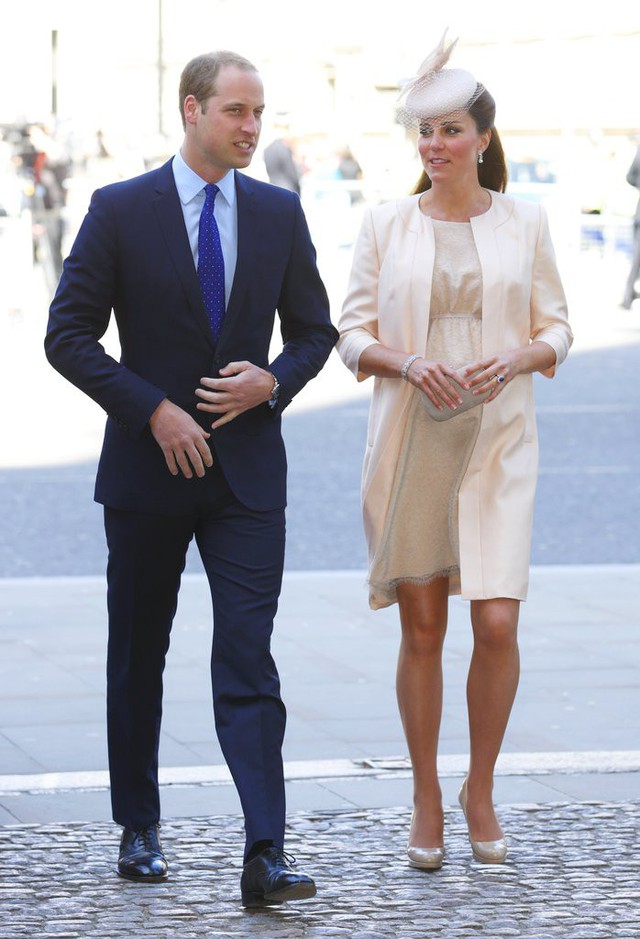 Công nương Kate Middleton không bao giờ cởi áo khoác tại nơi công cộng và lý do bất ngờ đằng sau quy tắc này - Ảnh 7.