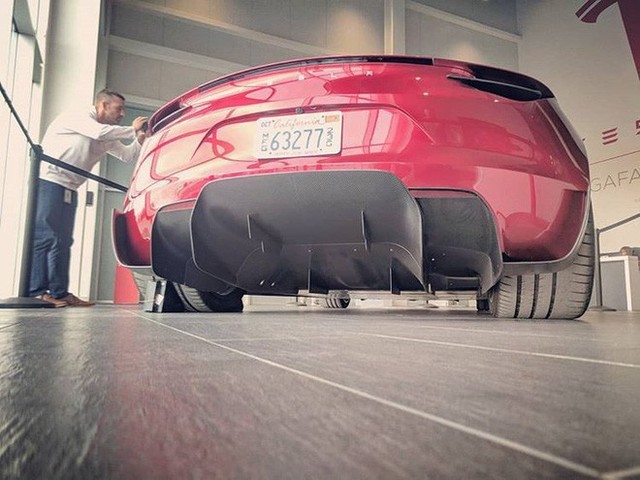 [Ảnh] Hé lộ loạt ảnh cực chất về siêu xe Tesla Roadster, dự kiến ra mắt vào năm 2020 tới - Ảnh 2.