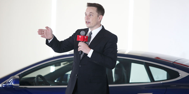 Elon Musk gửi thư cho nhân viên: Cứ thoải mái bỏ họp hoặc dập luôn điện thoại nếu muốn - Ảnh 1.