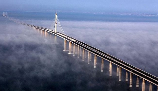 Cầu trên biển dài nhất thế giới tại Trung Quốc tiêu tốn 420.000 tấn thép, đủ để làm 60 tháp Eiffel - Ảnh 9.