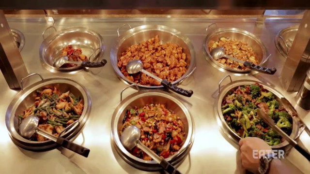 Từ phục vụ bàn thành chủ chuỗi 2.000 nhà hàng ăn nhanh trên toàn cầu - Ảnh 10.