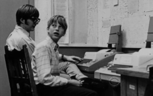 Tuổi thơ láu cá của Bill Gates: dùng phần mềm tự viết để xếp toàn bộ hot girl trong trường vào học cùng mình, đam mê lập trình đã giúp ông như vậy đó - Ảnh 1.