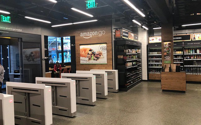 Bên trong Amazon Go: Không nhân viên, không xếp hàng và... không thể ăn trộm - Ảnh 1.