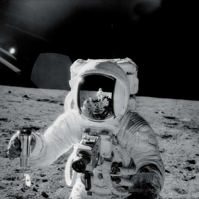 NASA xác nhận: Phi hành gia thứ 4 đặt chân lên Mặt trăng đã chính thức qua đời - Ảnh 2.