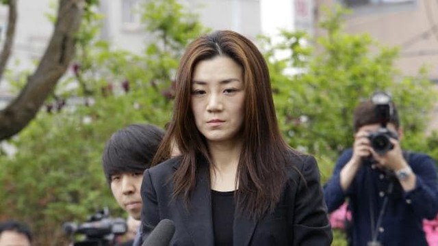 Con gái chủ tịch Korean Air bị cảnh sát thẩm vấn 15 tiếng, chính thức lên tiếng xin lỗi người dân Hàn sau vụ bê bối nghiêm trọng - Ảnh 1.