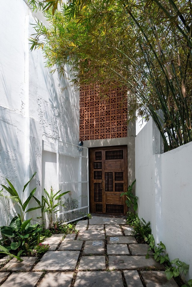 Ngôi nhà trong hẻm nhỏ chỉ bước chân về đã thấy mỏi mệt dừng nơi cánh cửa ở Sài Gòn - Ảnh 5.