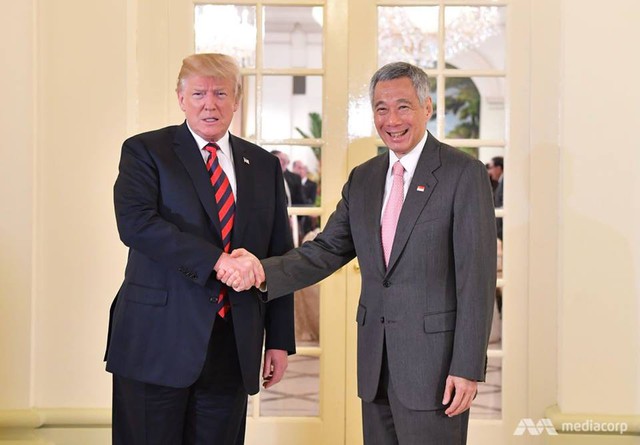 Ông Trump bất ngờ được Thủ tướng Lý Hiển Long tổ chức sinh nhật sớm tại Singapore - Ảnh 9.