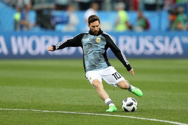 Có một Messi bất lực, đáng thương trong ngày thảm bại của Argentina - Ảnh 7.