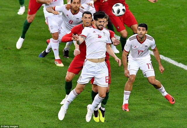 Nhìn lại trận đấu như phim hành động giữa Bồ Đào Nha và Iran - Ảnh 4.