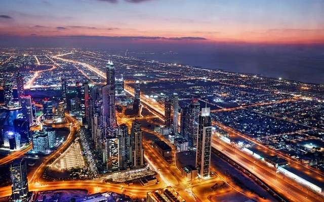 Du lịch Dubai - “cỗ máy in tiền” Trung Đông: Luật lệ hà khắc, sa mạc nóng bỏng, nhưng vẫn đều đặn đem về hàng tỷ đô - Ảnh 2.