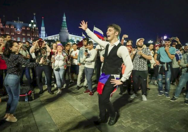 đầu tư giá trị - Không phải Pháp hay Croatia, Nga mới là người chiến thắng sau cùng của World Cup 2018 - photo đầu tư giá trị - 2018 07 16100915 15317107090551470162797 - Không phải Pháp hay Croatia, Nga mới là người chiến thắng sau cùng của World Cup 2018
