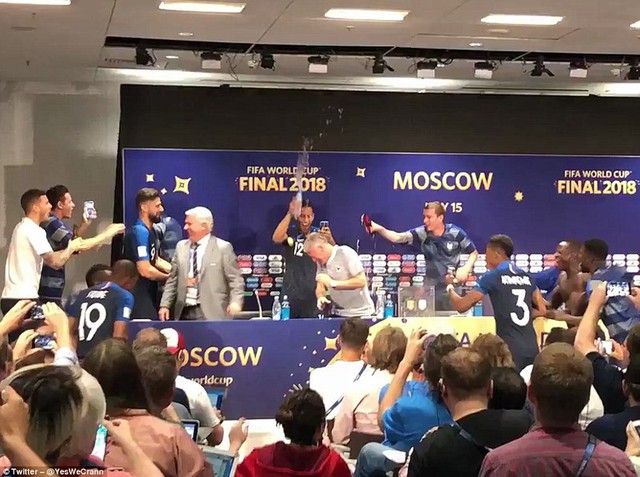 Ông Putin và chuyện hi hữu thời khắc Pháp đăng quang World Cup - Ảnh 22.