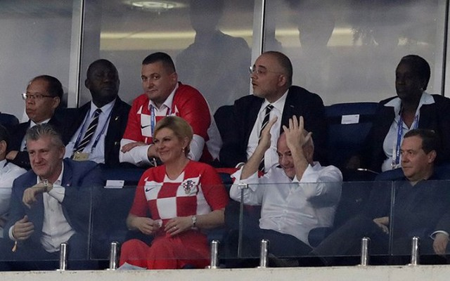 Tuyển Croatia giành ngôi Á quân World Cup nhưng bà Grabar-Kitarovic - nữ tổng thống của họ đã chiếm trọn trái tim hàng triệu người hâm mộ toàn cầu - Ảnh 23.