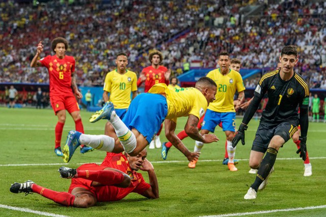 World Cup 2018 và tương lai của bóng đá với VAR - Ảnh 1.