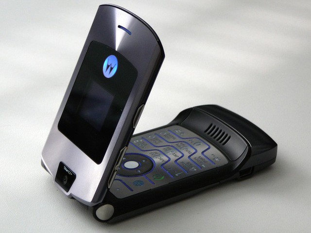 Ngược dòng thời gian: Những chiếc điện thoại giúp tên tuổi Motorola luôn sống mãi trong lòng người dùng - Ảnh 6.