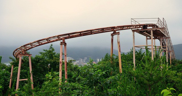 Công viên giải trí bỏ hoang ở Hàn Quốc: Đóng cửa sau 2 tai nạn chết người, hiện trường thảm khốc vẫn nguyên vẹn đến hôm nay - Ảnh 5.