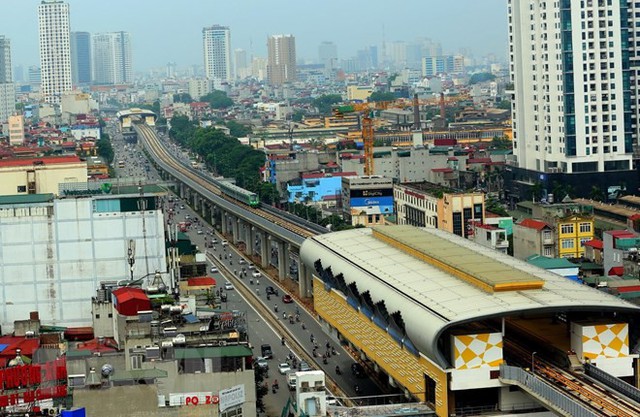 Cận cảnh chạy thử đoàn tàu tuyến đường sắt đô thị Cát Linh-Hà Đông - Ảnh 5.