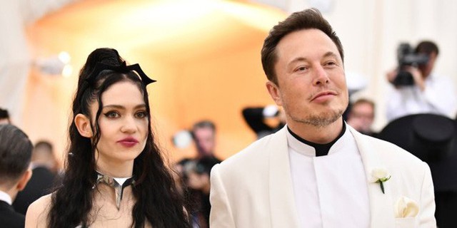 Sau những suy sụp tinh thần, Elon Musk đã bỏ follow bạn gái - Ảnh 1.