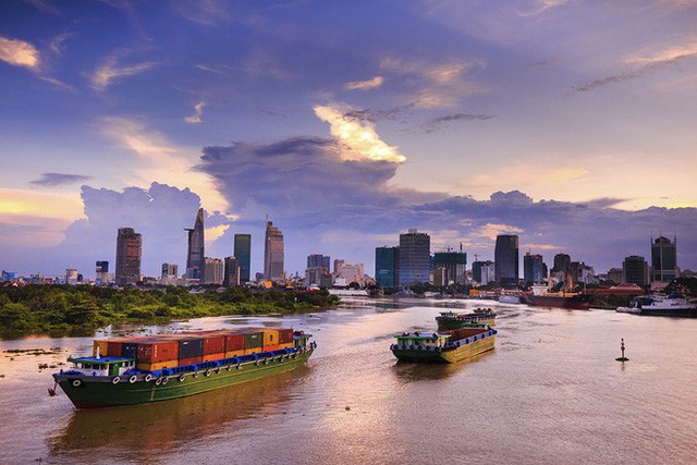 Báo Ukraine: Cay đắng và xấu hổ khi Việt Nam xuất khẩu nhiều gấp 5 lần Ukraine - Ảnh 1. Báo Ukraine: Cay đắng và xấu hổ khi Việt Nam xuất khẩu nhiều gấp 5 lần Ukraine - Ảnh 1.