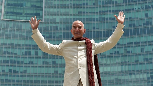 Jeff Bezos đã đưa Amazon trở thành nhà bán lẻ hàng đầu thế giới như thế nào? - Ảnh 4.