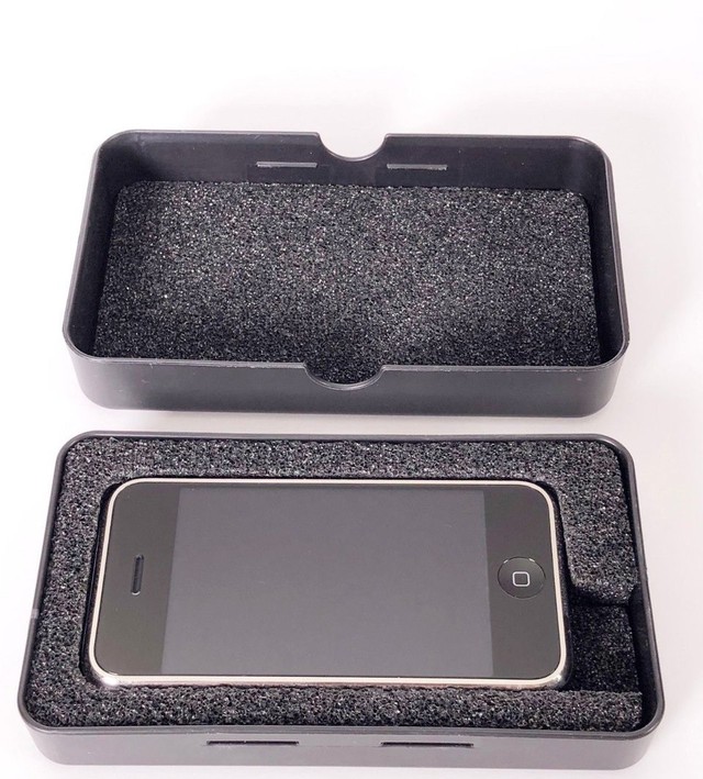 Bản thử nghiệm iPhone đầu tiên bất ngờ lên sàn đấu giá trên eBay, đã có đại gia sẵn sàng chi 300 triệu đồng để rước nàng về dinh - Ảnh 4.