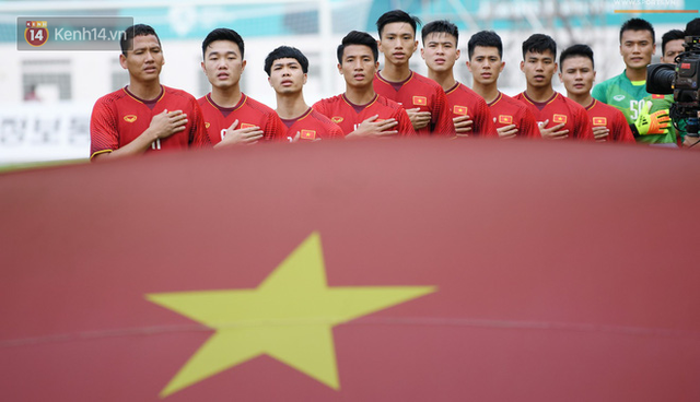 Olympic Việt Nam về nước đúng ngày Quốc khánh 2-9, được đón bằng chuyên cơ riêng - Ảnh 1.