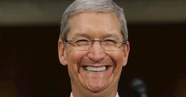 Đằng sau mốc 1.000 tỷ USD của Apple là tài năng, nỗ lực cả... chiêu trò - Ảnh 1.