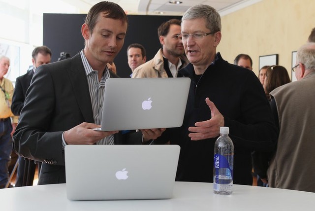 Tiết lộ cuộc đời vị thuyền trưởng Apple: Từng suýt hiến gan cho Steve Jobs, sự nghiệp đi đâu cũng làm chức to - Ảnh 10.