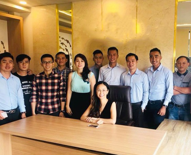 Bí quyết quản trị nhân sự 80:20 của CEO Eximrs: Kiếm được 100 đồng thì chia lại cho anh em 80 đồng, công ty chỉ giữ lại 20 - Ảnh 1. Bí quyết quản trị nhân sự 80:20 của CEO Eximrs: Kiếm được 100 đồng thì chia lại cho anh em 80 đồng, công ty chỉ giữ lại 20 - Ảnh 1.