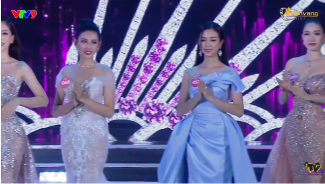 Người đẹp 18 tuổi Trần Tiểu Vy đánh bại 43 thí sinh, đăng quang Hoa hậu Việt Nam 2018 - Ảnh 20.
