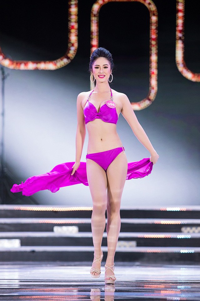 Người đẹp 18 tuổi Trần Tiểu Vy đánh bại 43 thí sinh, đăng quang Hoa hậu Việt Nam 2018 - Ảnh 36.