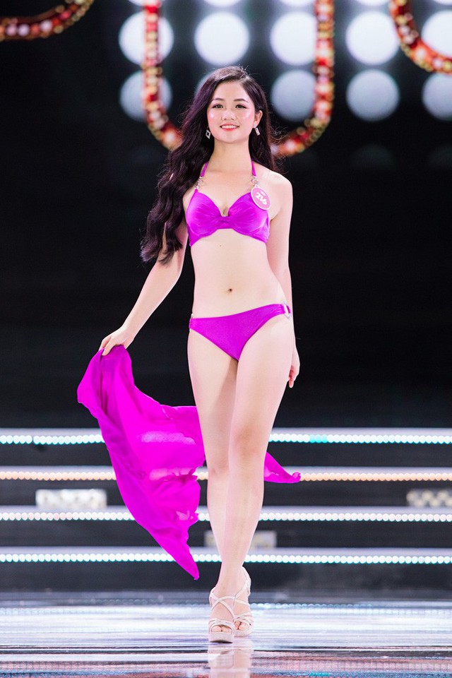 Người đẹp 18 tuổi Trần Tiểu Vy đánh bại 43 thí sinh, đăng quang Hoa hậu Việt Nam 2018 - Ảnh 38.