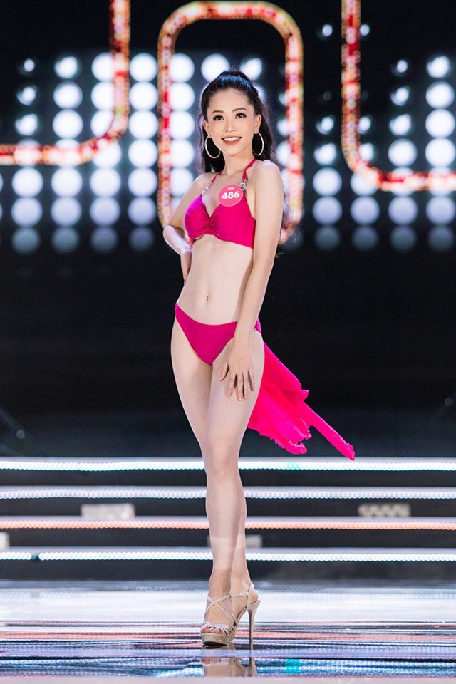 Người đẹp 18 tuổi Trần Tiểu Vy đánh bại 43 thí sinh, đăng quang Hoa hậu Việt Nam 2018 - Ảnh 39.