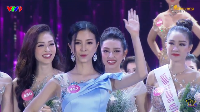 Người đẹp 18 tuổi Trần Tiểu Vy đánh bại 43 thí sinh, đăng quang Hoa hậu Việt Nam 2018 - Ảnh 5.