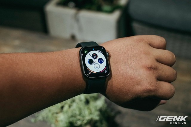 Trên tay Apple Watch Series 4 mới về Việt Nam: Thiết kế lột xác, tính năng sức khỏe hữu ích, giá từ 14 triệu đồng - Ảnh 5.