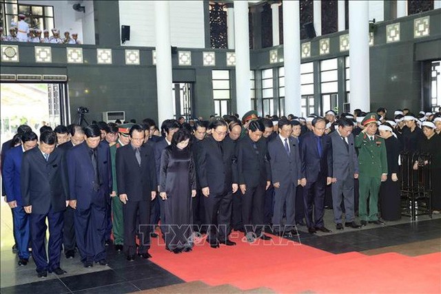 Lễ viếng Chủ tịch nước Trần Đại Quang - Ảnh 18.