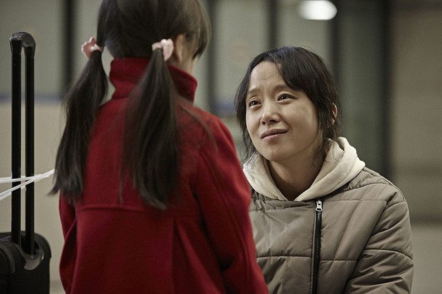 Câu chuyện “mắc kẹt ở Paris” của bà mẹ Hàn: Ngồi tù oan vì tin tưởng tội phạm ma túy, sang chấn tâm lý đến không thể nuôi con - Ảnh 3.