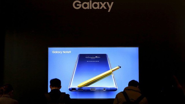 Samsung Q4/2018: Lợi nhuận sụt giảm 29%, mảng điện thoại gây thất vọng khi chỉ mang về 1,3 tỷ USD - Ảnh 2.