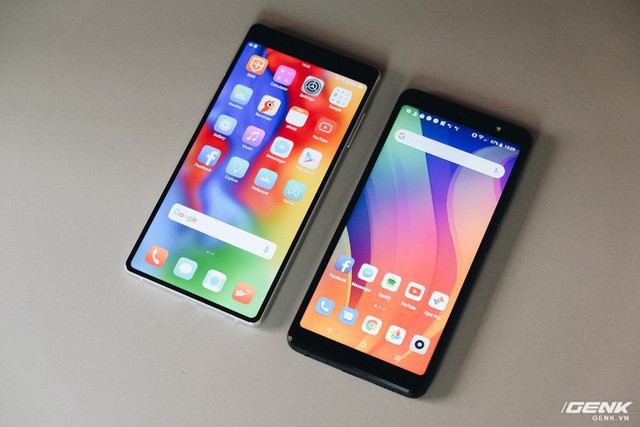 So sánh Vsmart Active 1 và Bphone 3: Smartphone Việt nào đáng mua hơn? - Ảnh 2.