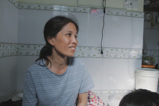 Nụ cười của người mẹ một mình nuôi 7 đứa con ở Sài Gòn: Tiền có thể ít nhưng tình cảm dành cho con thì chưa bao giờ là ít cả - Ảnh 11.