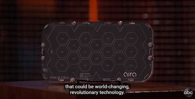 Công ty tham gia Shark Tank giới thiệu 1 sản phẩm mà ngay cả Apple cũng chưa phát triển được - Ảnh 3.
