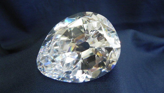 Chiêm ngưỡng 10 viên kim cương đắt nhất thế giới - Ảnh 2. Chiêm ngưỡng 10 viên kim cương đắt nhất thế giới - Ảnh 2.