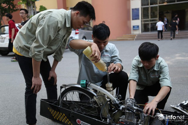 made in việt nam - Tự hào chiếc xe “Made in Việt Nam”, chạy hơn 1.000 km chỉ tốn một lít xăng - photo made in việt nam - photo 11 15700699815681851464720 - Tự hào chiếc xe “Made in Việt Nam”, chạy hơn 1.000 km chỉ tốn một lít xăng
