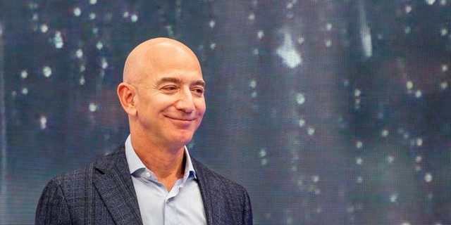 7 năm nữa Jeff Bezos sẽ trở thành nghìn tỷ phú đầu tiên của thế giới - Ảnh 1.