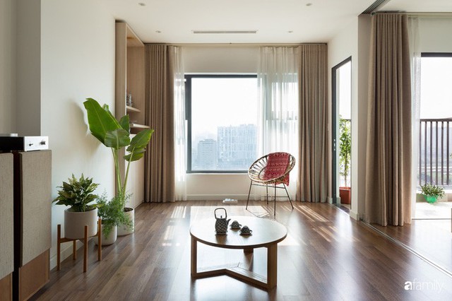 Căn hộ 74m² thoáng rộng nhờ thiết kế không tường ngăn theo phong cách tối giản của cặp vợ chồng trẻ Hà Nội - Ảnh 7.
