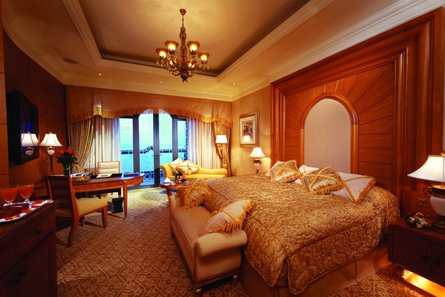 Bên trong khách sạn dát vàng 3 tỷ USD ở Abu Dhabi - Ảnh 8.