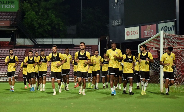  Đi đường vòng qua Thái Lan, quan chức bóng đá UAE nói lời chê Việt Nam - Ảnh 1.
