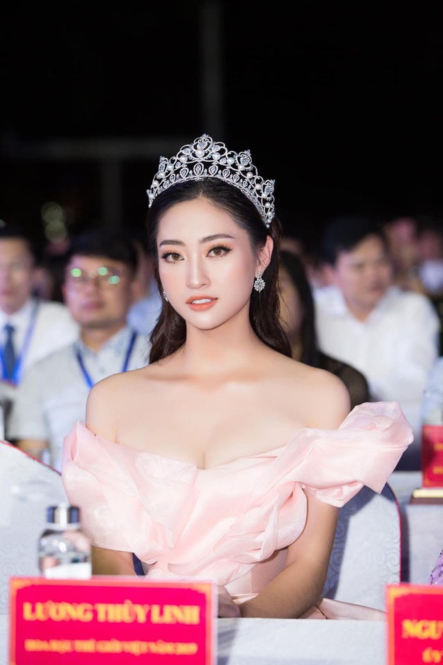 Màn giới thiệu tiếng Anh tham dự Miss World 2019 quá đỉnh của Lương Thuỳ Linh, không hổ danh là thành viên của đội tuyển HSG quốc gia, IELTS 7.5 - Ảnh 5.