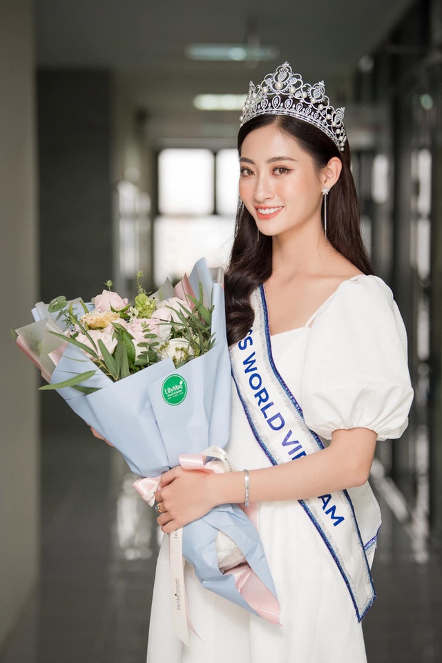 Màn giới thiệu tiếng Anh tham dự Miss World 2019 quá đỉnh của Lương Thuỳ Linh, không hổ danh là thành viên của đội tuyển HSG quốc gia, IELTS 7.5 - Ảnh 9.