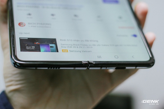 Mở hộp Galaxy Fold chính hãng: Giá 50 triệu đồng nhưng vẫn cháy hàng chỉ sau 6 giờ mở bán - Ảnh 15.